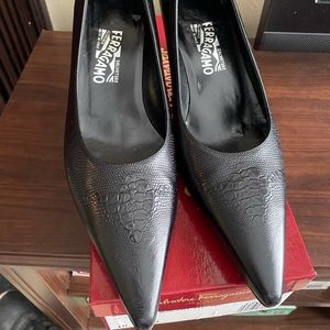 Salvatore Ferragamo Womens Heel